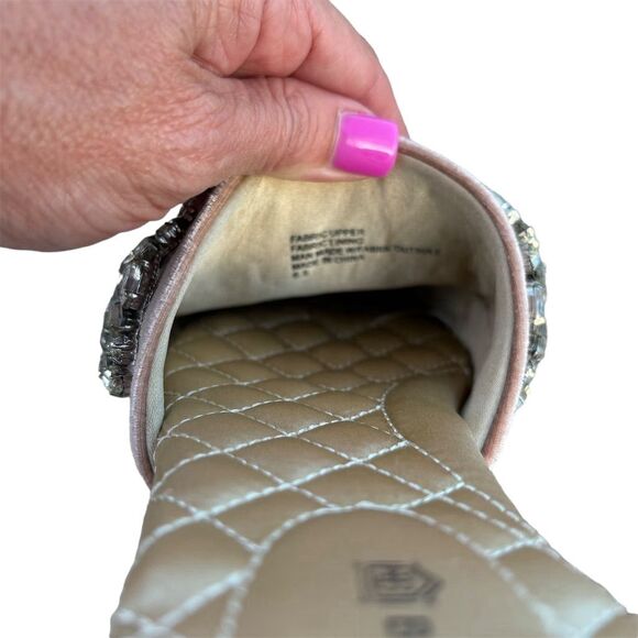 Birdies The SongBird Pink Velvet Mule Slippers Size 6.5 Crystal Embellished - Picture 10 of 11